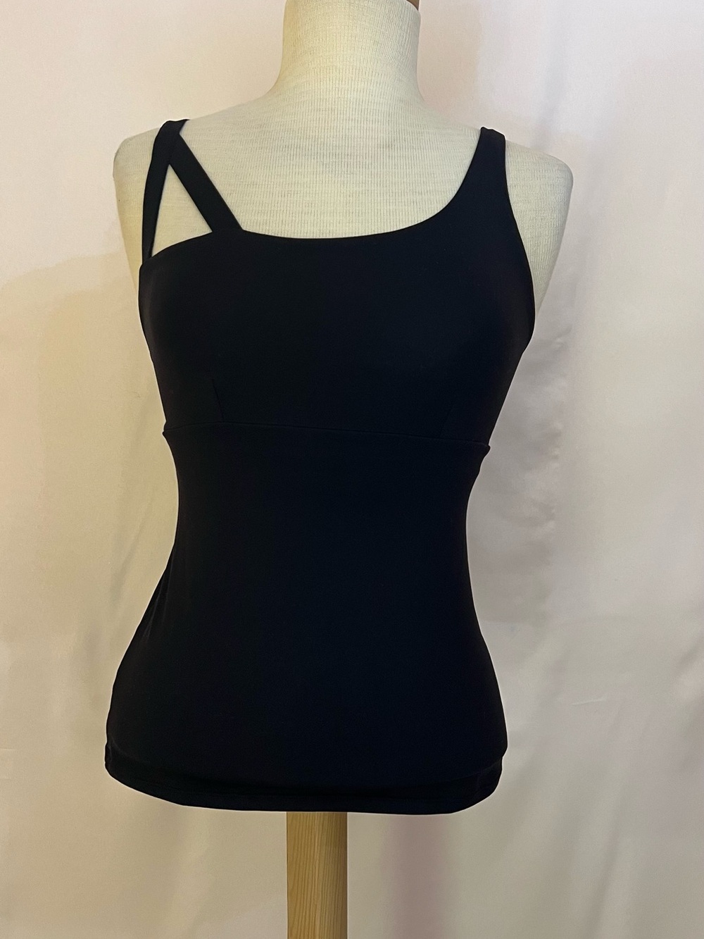 ALO Yoga Black Asymmetric Double-Strap Tank Top